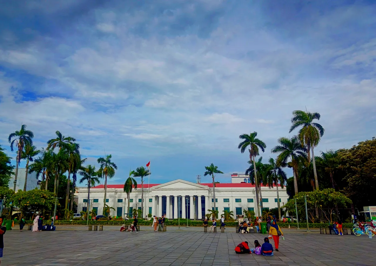 Exploring Old Jakarta: From Kota Tua to the Iconic Monas