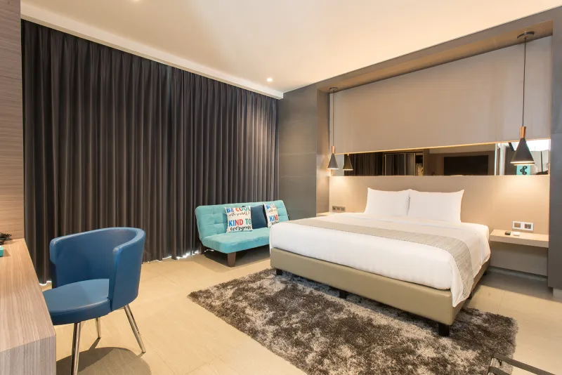 Premier Room